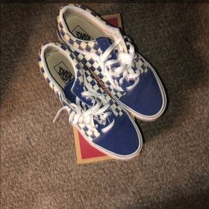VANS OLD SKOOLS